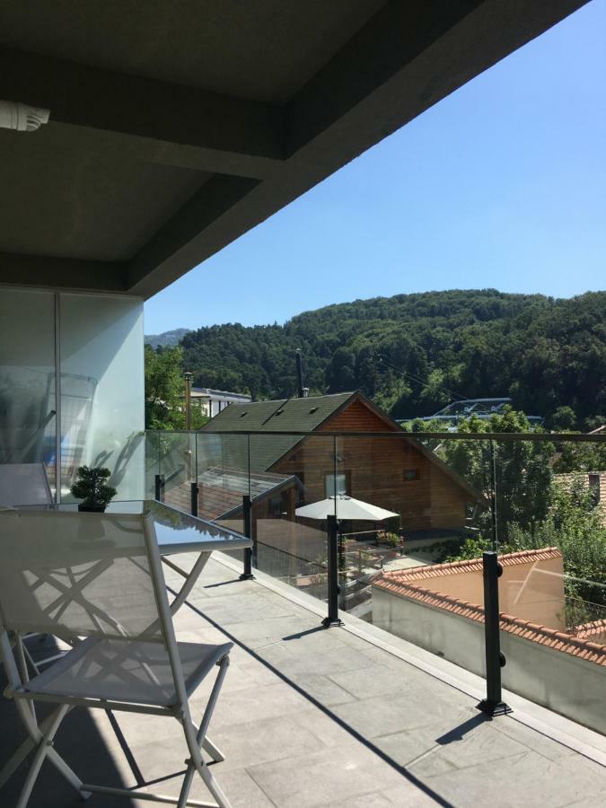 Apartament Premium Lägenhet Braşov Exteriör bild