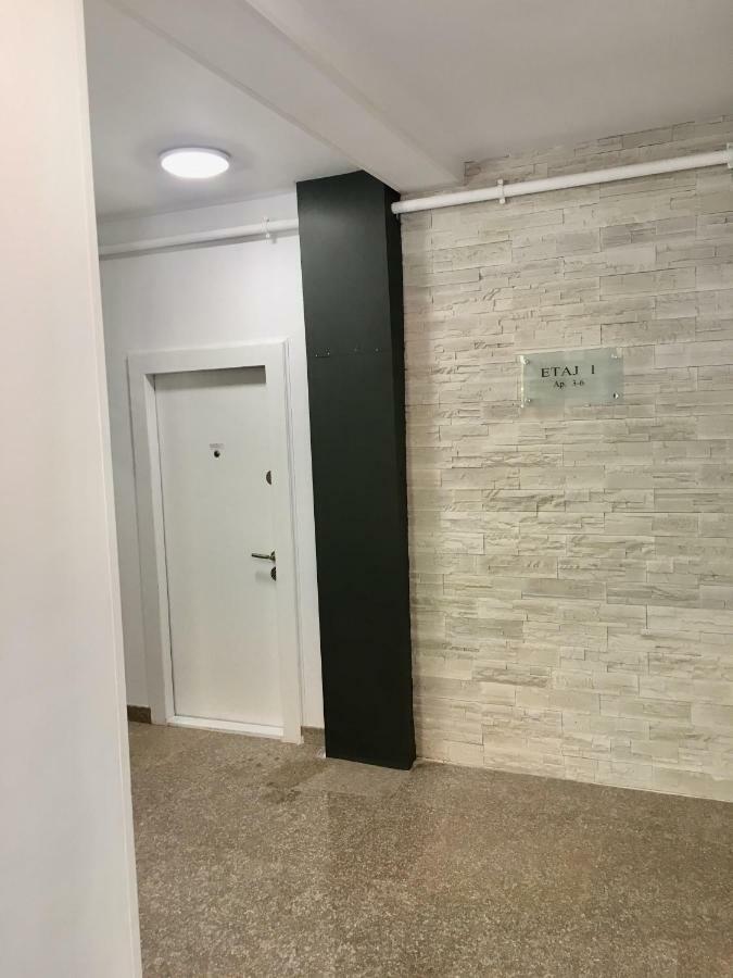 Apartament Premium Lägenhet Braşov Exteriör bild